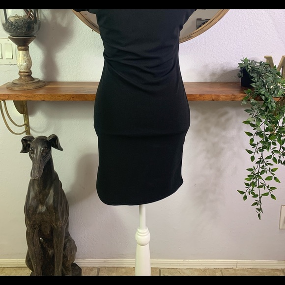 PrettyLittleThing SOLD OUT 90’s Y2K Deep V Mini Sz 6 - Picture 4 of 6